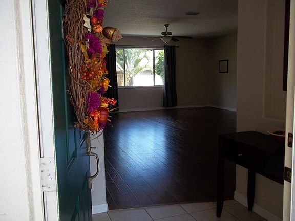 2nd image of 5820 Hummingbird Ct