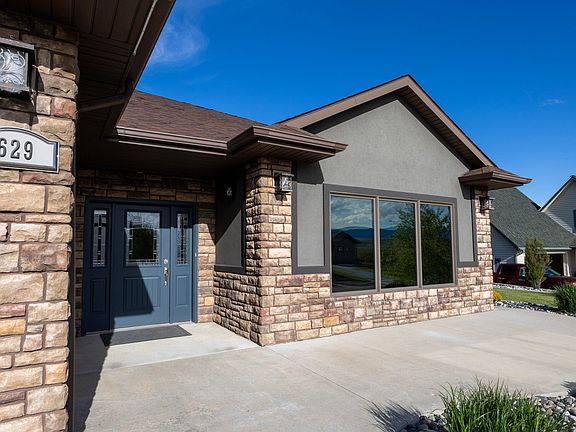 2nd image of 629 Osprey Blvd