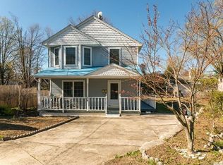 24 Keyes St, Unionville, CT 06085