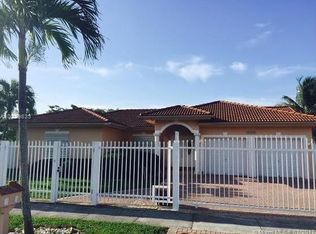 15791 SW 44th Ter, Miami, FL 33185