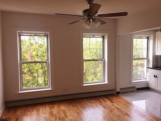 1st image of 41 Woodhull St #3
