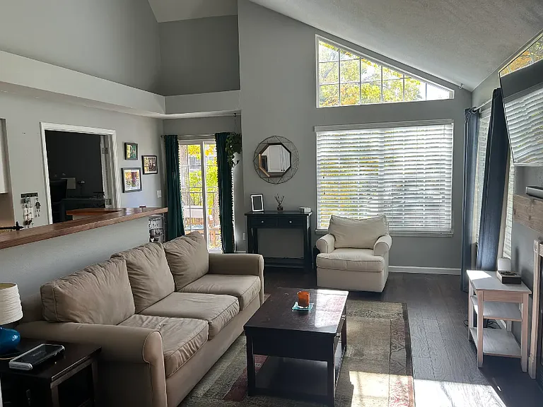 220 W Memphis St S — Photo 2