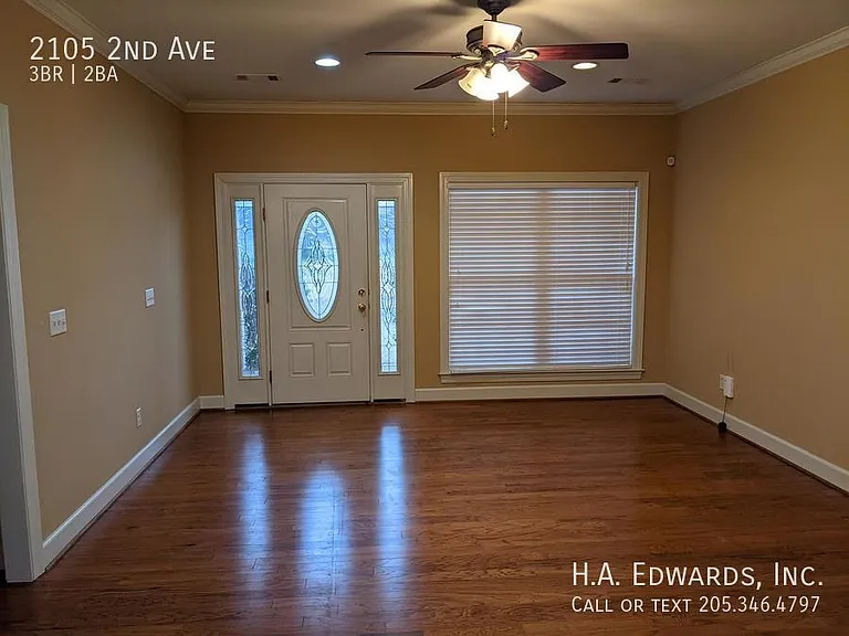 2105 2nd Ave — Photo 3