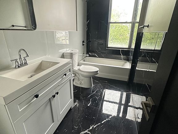 2nd image of 55 Lincoln St #401D
