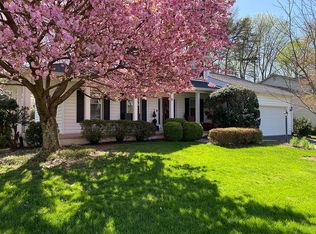 13603 Bridgeland Ln, Clifton, VA 20124