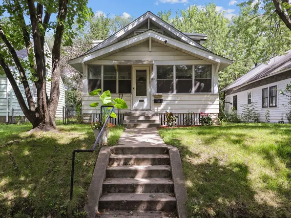 1073 Blair Ave, Saint Paul, MN 55104