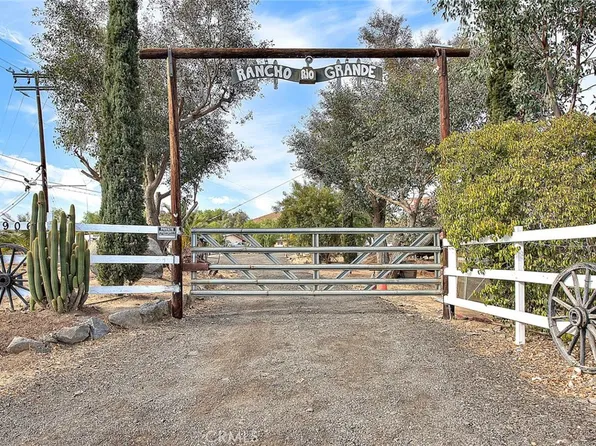 19906 Santa Rosa Mine Rd, Perris, CA 92570