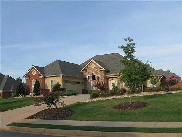 1st image of 247 Westin Park Dr