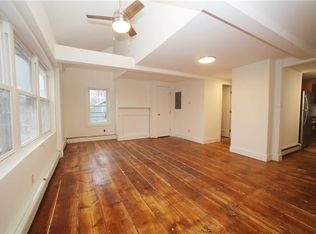 12 Grove St, Beacon, NY 12508