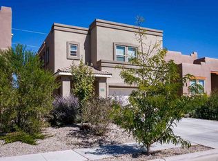 4216 Entrada Sonata, Santa Fe, NM 87507