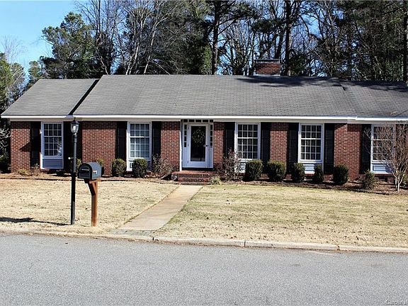 2nd image of 608 Woodland Ave