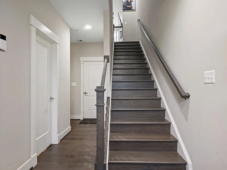 22968 Clarence Walk Ter — Photo 13