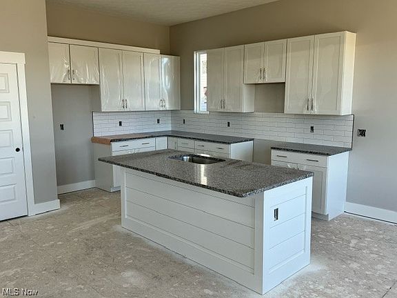 2nd image of 8833 Firethorne Dr