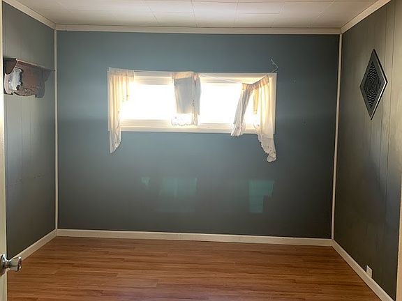 5th image of 514 Ash St