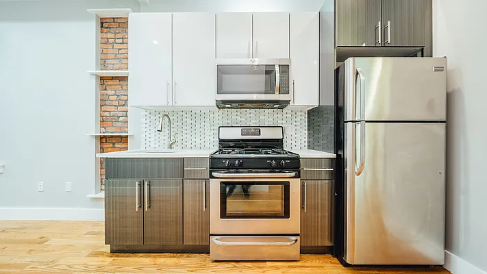 Rented by Nooklyn NYC LLC | media 11