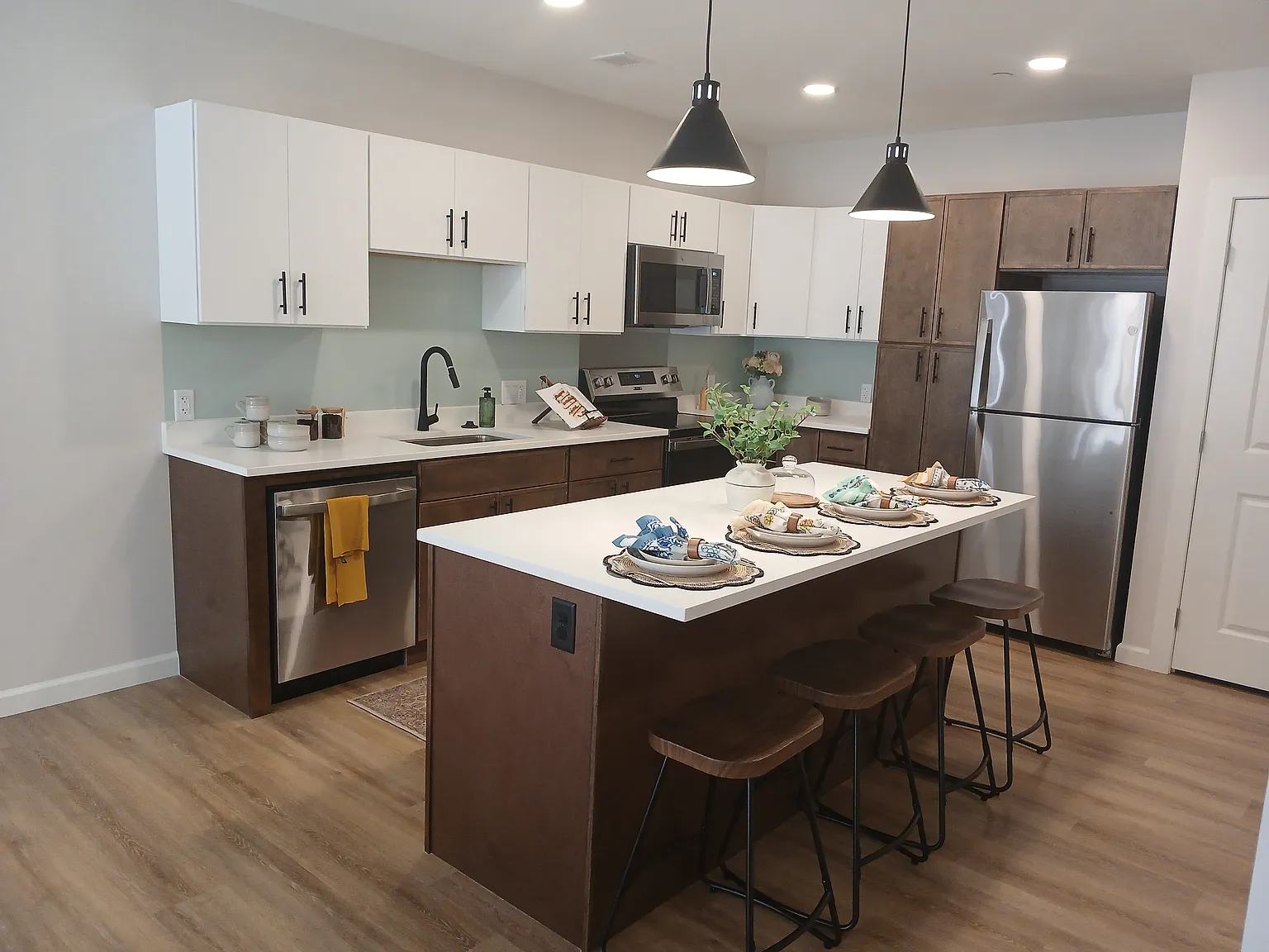 Monadnock Place — Photo 1