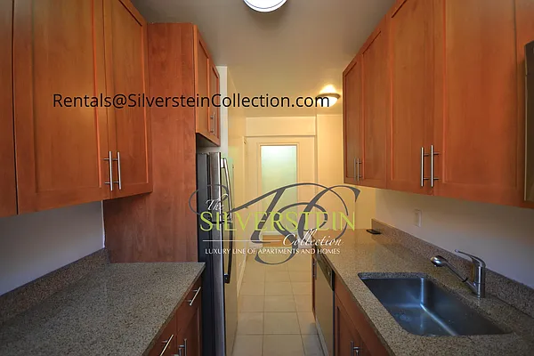 Rented by Silverstein Collection LLC  | media 15