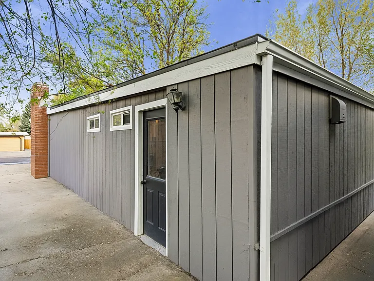 413 Chestnut St — Photo 19