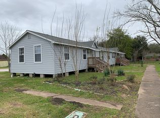 703 Lloyd St, Rosenberg, TX 77471