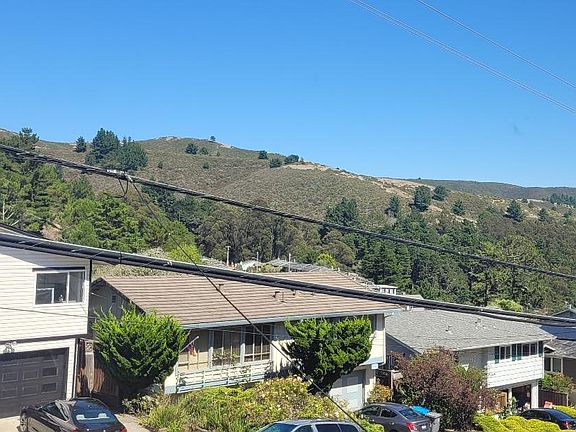 3rd image of 1543 Terra Nova Blvd
