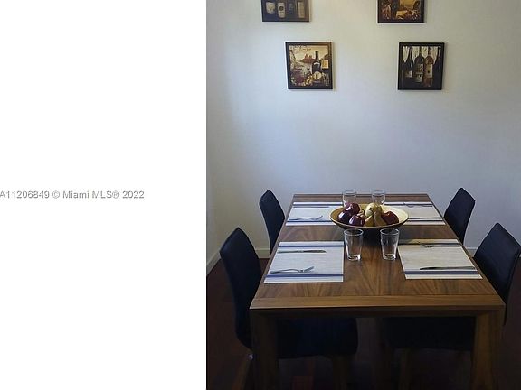 4th image of 929 Meridian Ave APT 5