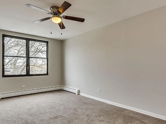 4th image of 2411 W Fitch Ave APT 4H
