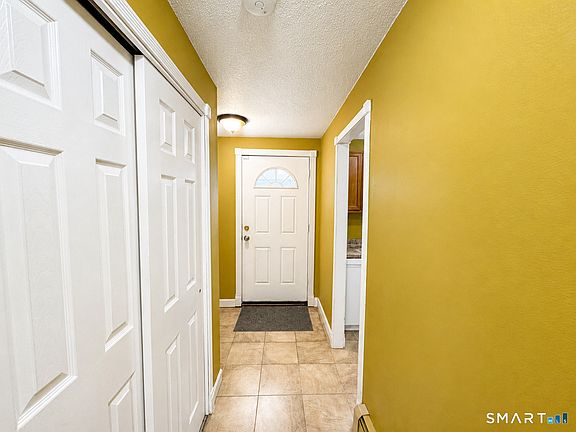 3rd image of 50 Wakefield Circle #50