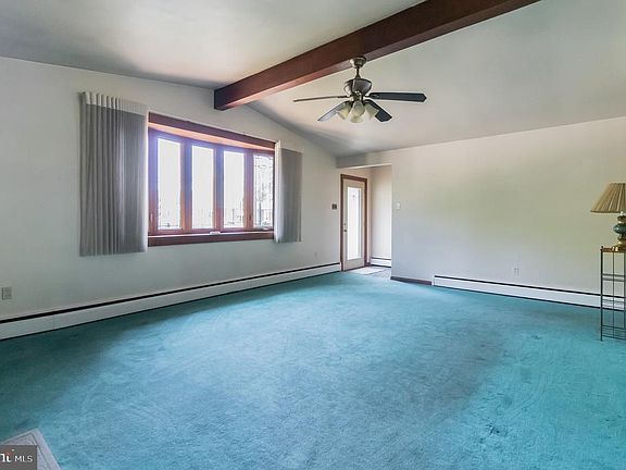 5th image of 419 Milmont Ave