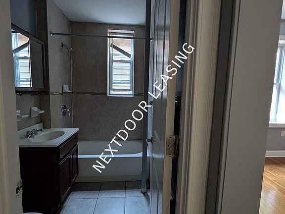 5th image of 38 W 29th St #2DM