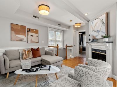 35 Cook St #B, Boston, MA, 02129