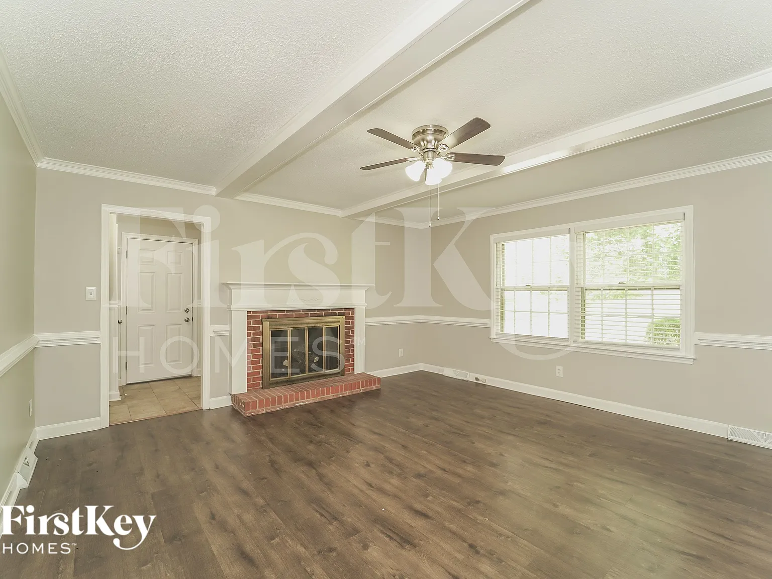 4 bed, 2.5 bath, 2559 sqft, $2,700 — Photo 3