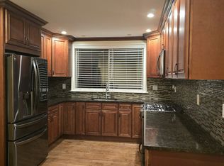 957 E 82nd St FLOOR 2, Brooklyn, NY 11236