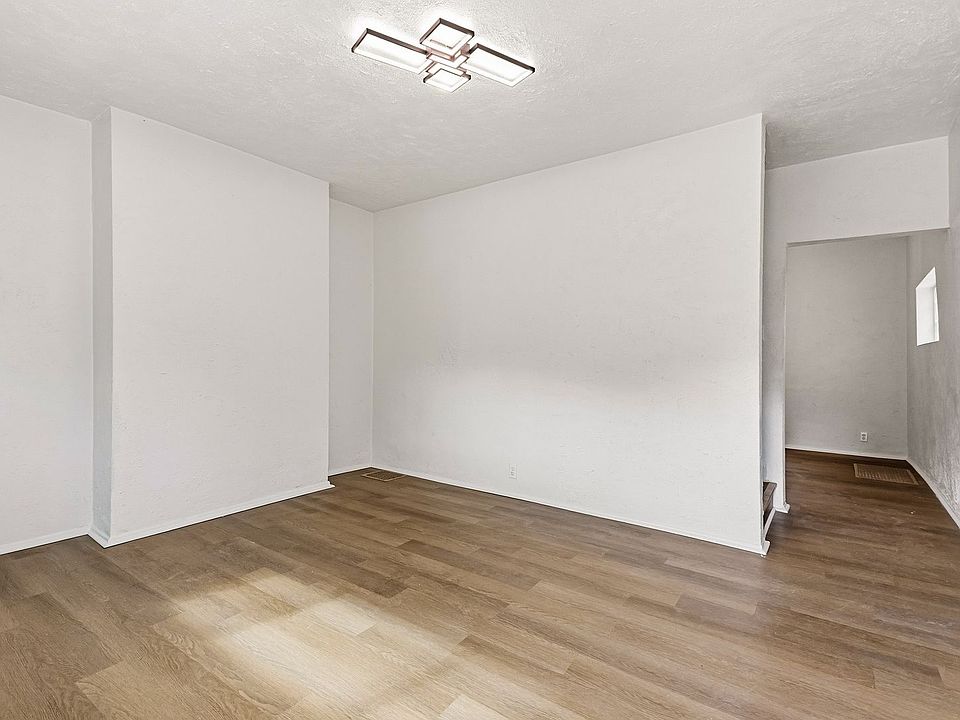 1st image of 6211 Huntress St
