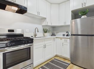 7055 Sepulveda Blvd #5, Van Nuys, CA 91405