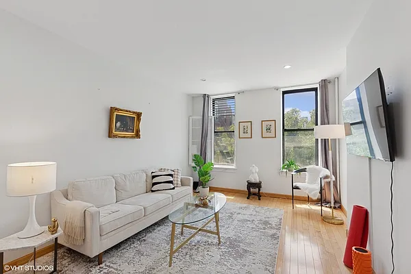 621 East Sixth Street #7
