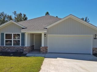 6235 Stream Bank Dr, Theodore, AL 36582