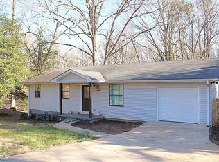 3338 Robinson Rd, Gainesville, GA 30506