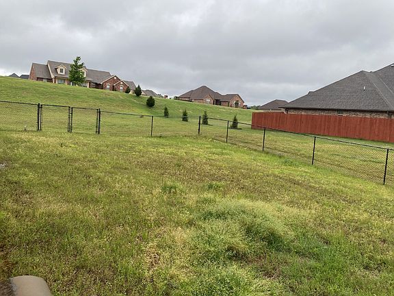 4th image of 7708 Deer Meadow Dr
