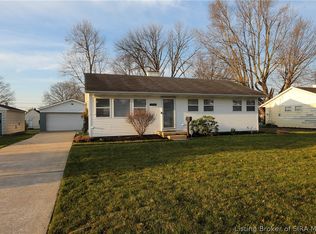 1735 Genung Dr, New Albany, IN 47150