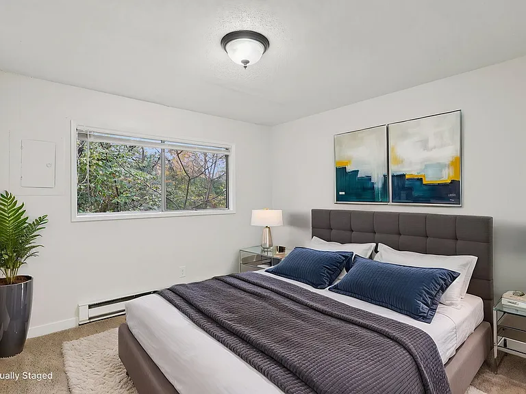 Cypress Crest Apartments — Photo 15