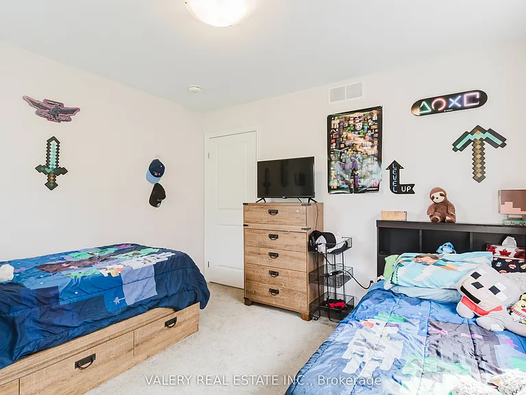 133 Caroline St — Photo 22