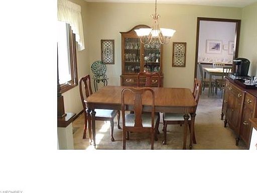 3rd image of 20282 Applewood Ln