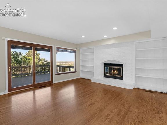 5th image of 140 Rugely Ct