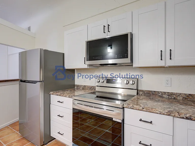 134 Nelson St #C — Photo 14