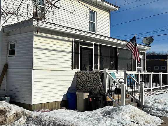 5th image of 171 Water St