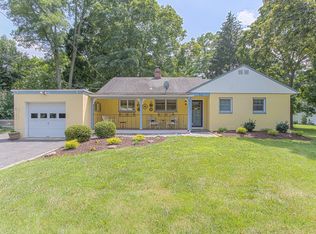 54 Cranbury Rd, Princeton Junction, NJ 08550