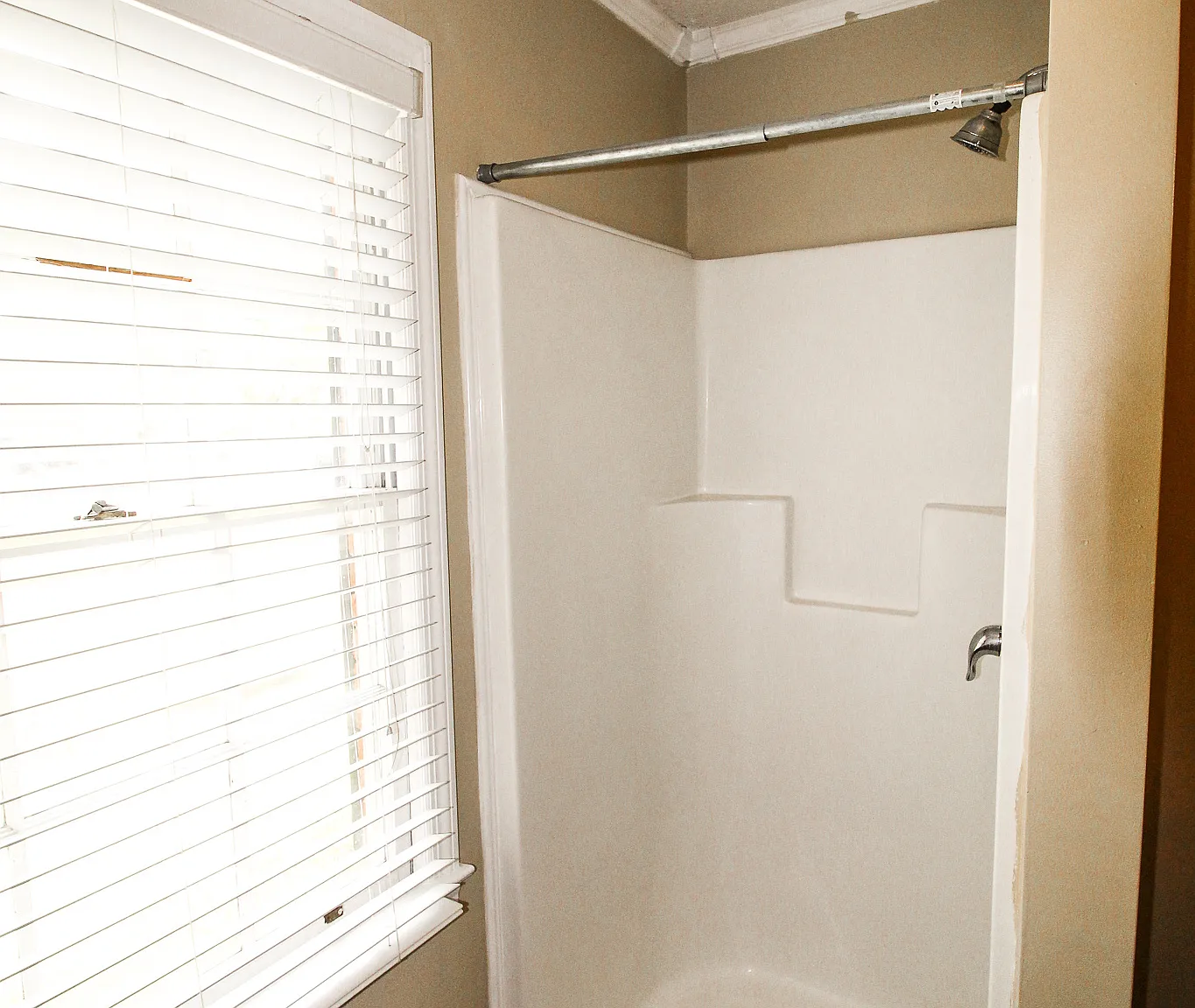 116 Greenbriar Trail - 1 — Photo 2
