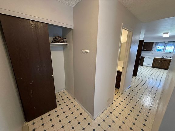 5th image of 2110 Prairie Rd