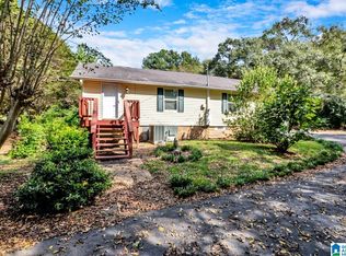 3469 Virginia Dr, Bessemer, AL 35023