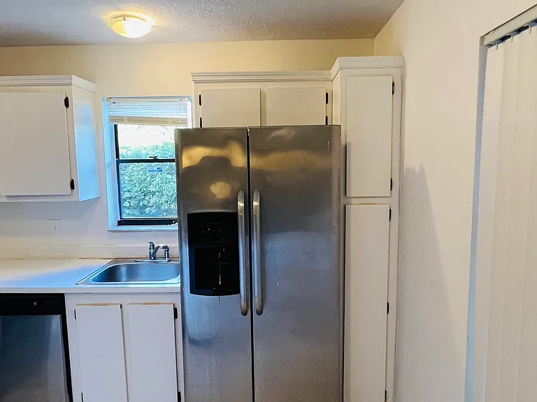 7482 Courtyard Run E #E — Photo 6